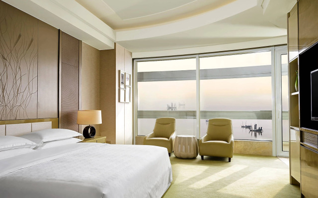 Sheraton Huzhou Taihu Lake Hot Spring Resort & Spa