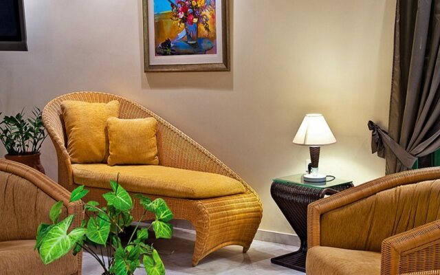 Giannoulis – Grand Bay Beach Resort - Adults Only