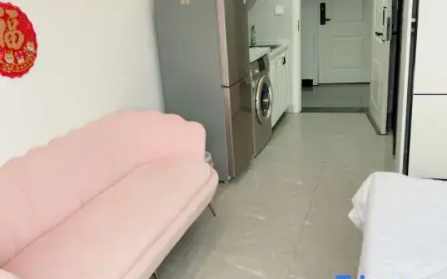 Luhang Apartment