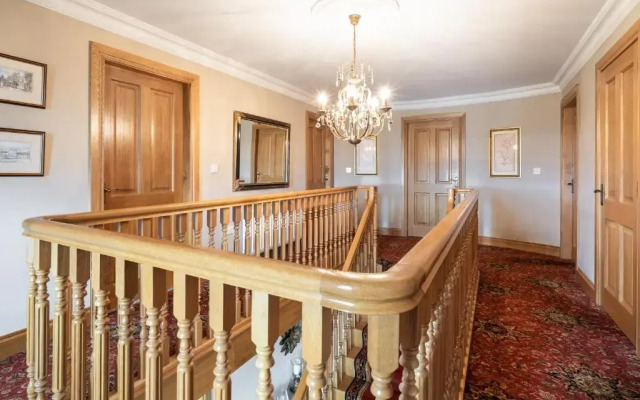 Drum Manor