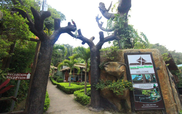 Santa Elena Hostel Resort