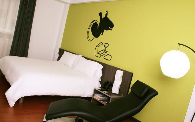 Viaggio 617 Suites