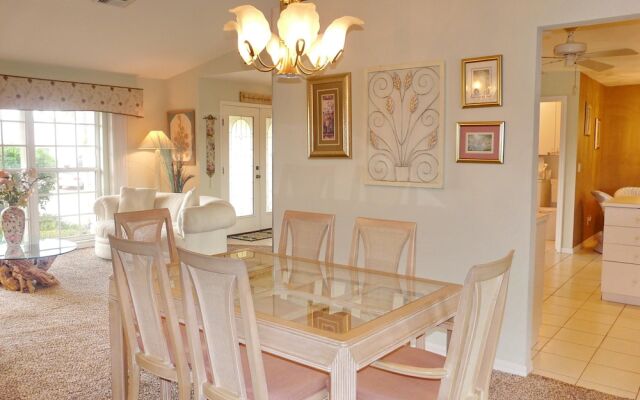 1615 Windmill Avenue