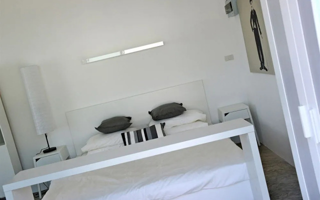 Villa Q at Design Square