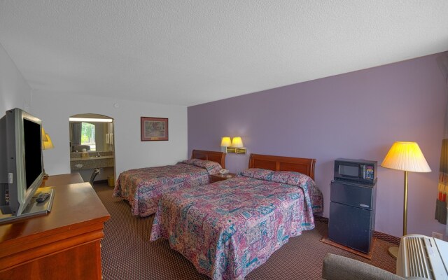 Masters Inn Selma/Smithfield I-95 By OYO