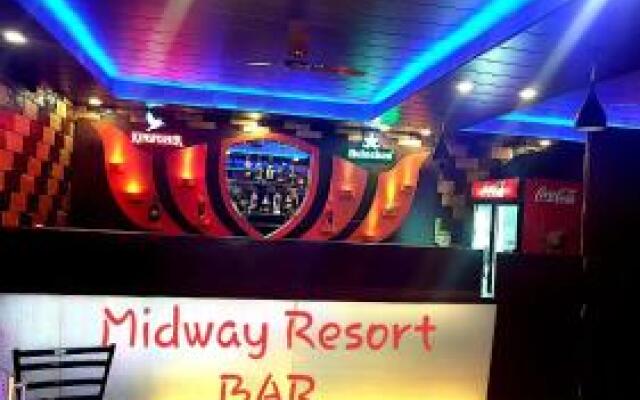 Midway Resort