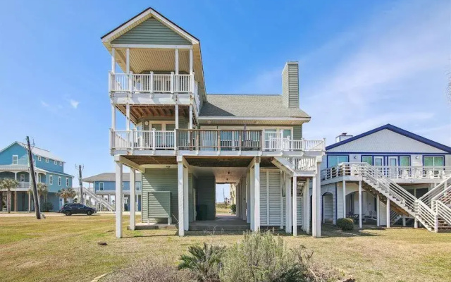 Vitamin Sea Retreat by Ryson Vacation Rentals