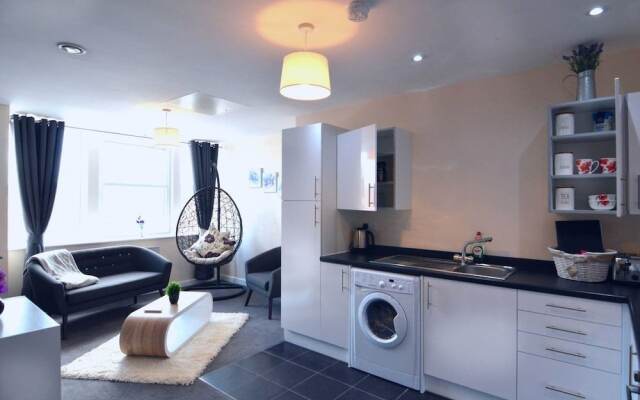 Hibernate Short Stays Abbey Street