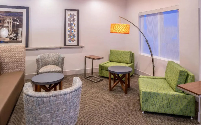 Holiday Inn Express Sierra Vista by IHG