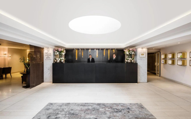 Mandarin Oriental, Prague