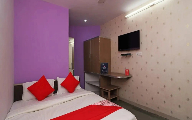 Hotel Vishwas by OYO Rooms