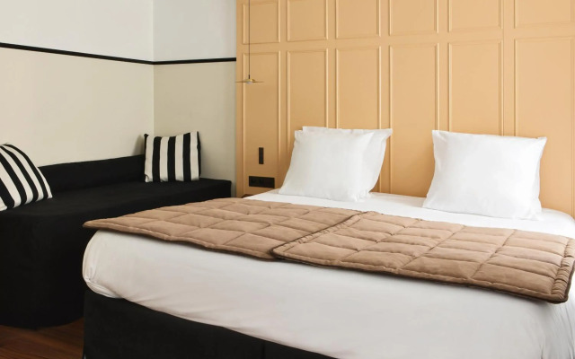 New Hotel Lafayette