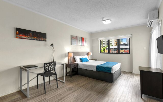 Central Brunswick Apartment Hotel