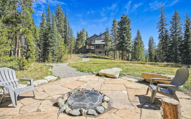 Summit Solitude Estate 3 Bedroom Home