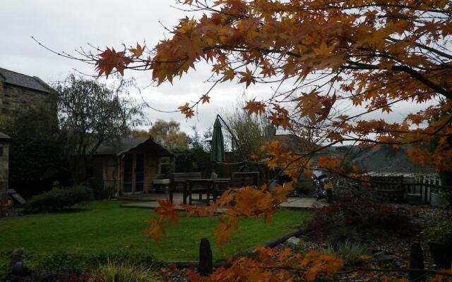 Laburnum Guest House at Bistro En Glaze