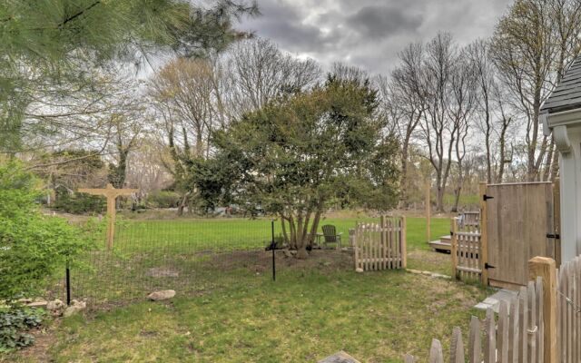 Cape Cod Cottage w/ Fire Pit - Walk to Beach!