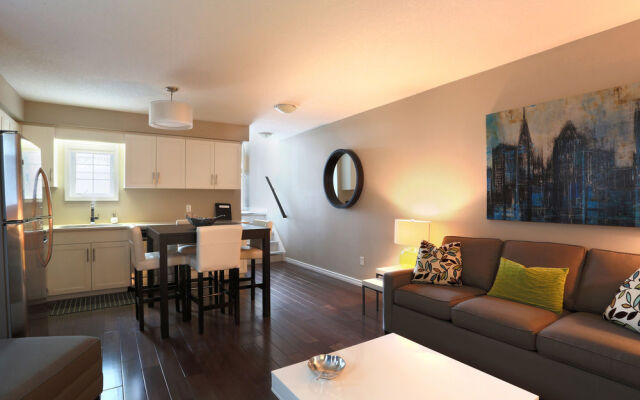 Boardwalk Homes - Executive Townhomes