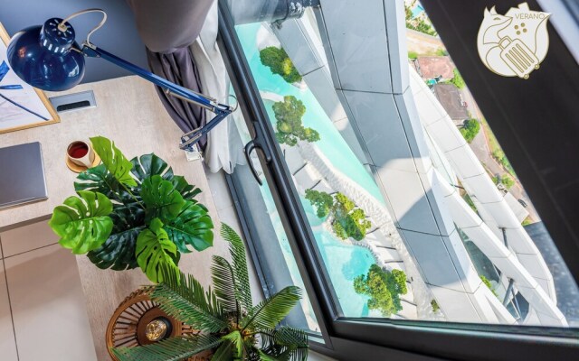 2BR 6PAX Jacuzzi View at Arte MontKiara