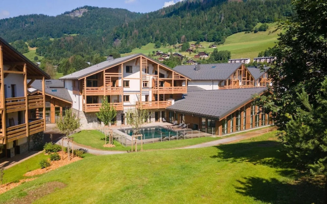 Charming Apt With View 2bd/6p -residence in Mega\"ve