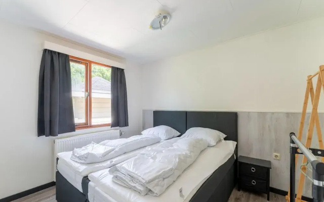 Charming Holiday Home in Kaatsheuvel Near Efteling