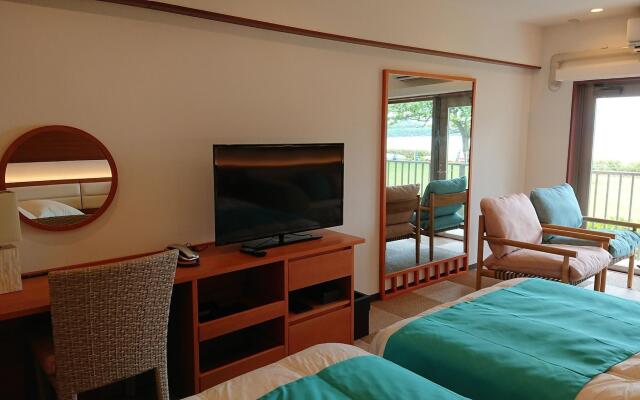 Ishigaki Seaside Hotel