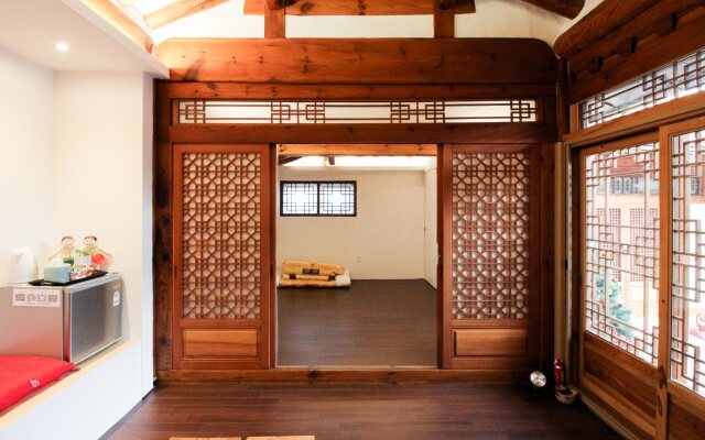 Dahmsojung Hanok Guesthouse