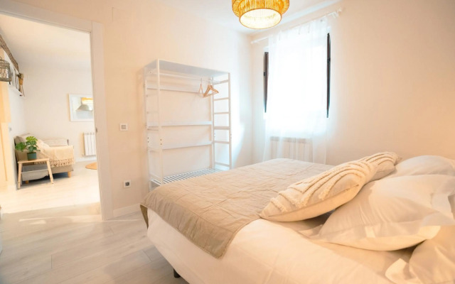 BURGO DE OSMA UXAMA LUXURY APARTMENTS sl