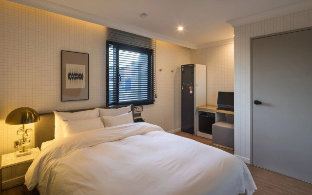 Busanjin Brown-dot hotel