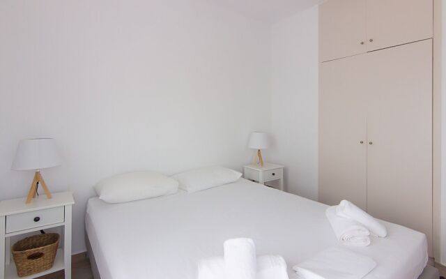 Perla Cozy Apartment near beach