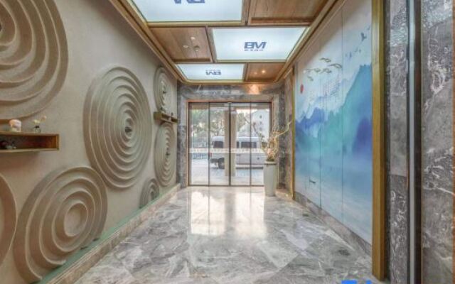 Pinghu Baimei Hotel (East Lake Scenic Area Branch)