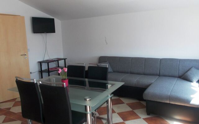 Apartments Lalić