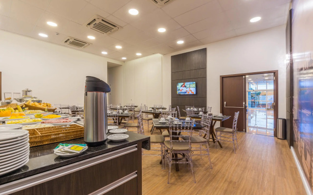 Bristol Guararapes Hotel