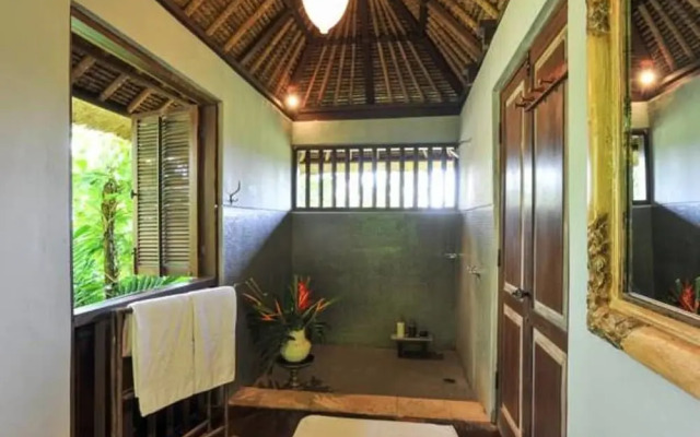 Taman Bebek Resort & Spa