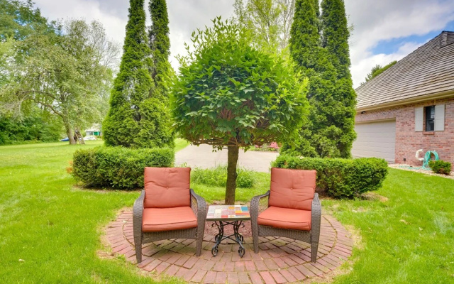 Spacious & Secluded Madison Home Near Dtwn!