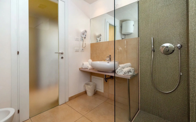 Zeus Residence Hotel