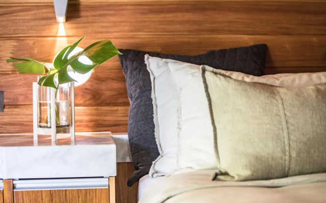 Alkira Award Winning Luxury Beachfront Rainforest Holiday House