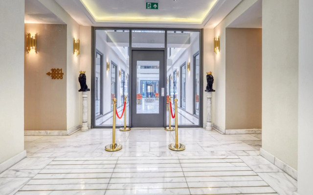 G hotel