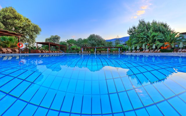 Apollonia Beach Resort & Spa