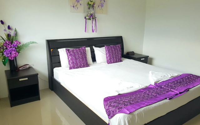 Phet Cha-am Plaza & Resort