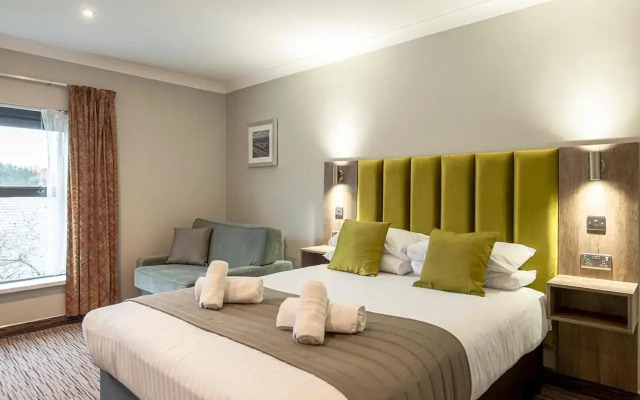 The Hog's Back Hotel & Spa Farnham