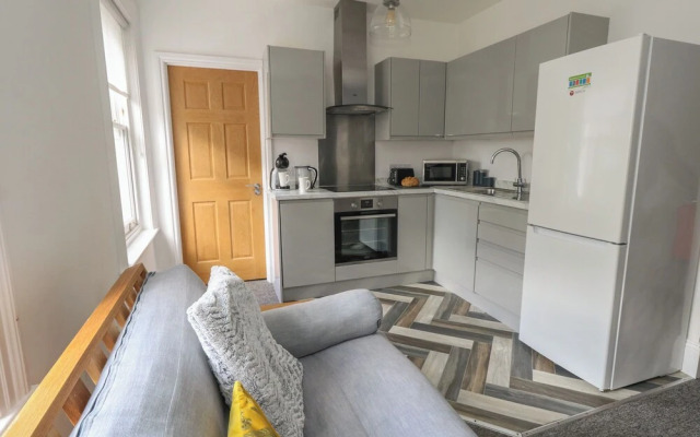 Flat 4 - Hengistdury