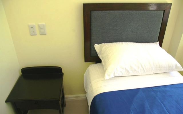 Caimito Beach Hotel