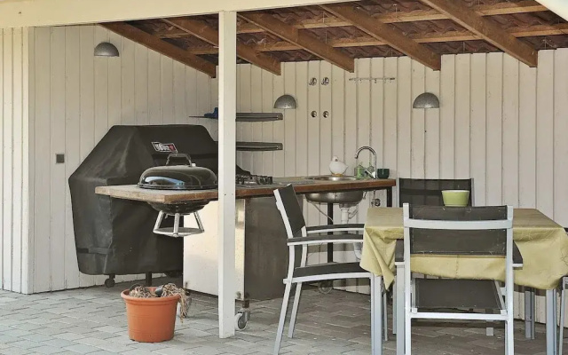 8 Person Holiday Home in Oksbol-by Traum