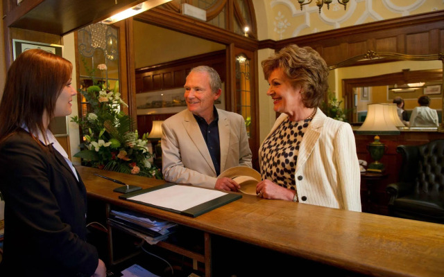 The Victoria Hotel & Source Spa