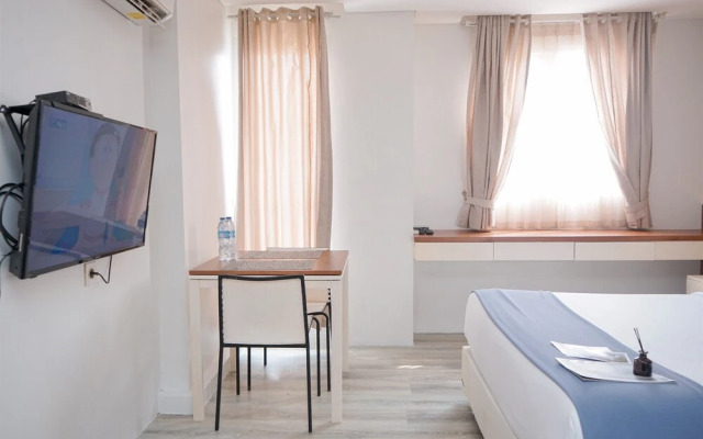 Good Studio Room at Bintaro Icon Apartment