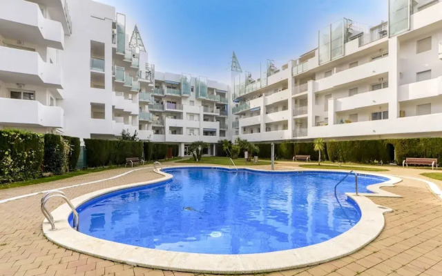 Apartment With Scenic View
