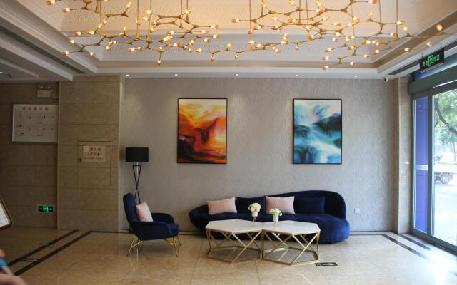 Starway Hotel Jiyuan Jishui Street