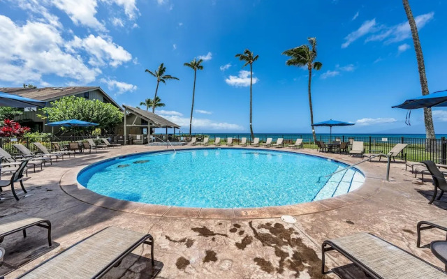 Kahana Village 3 in Lahaina