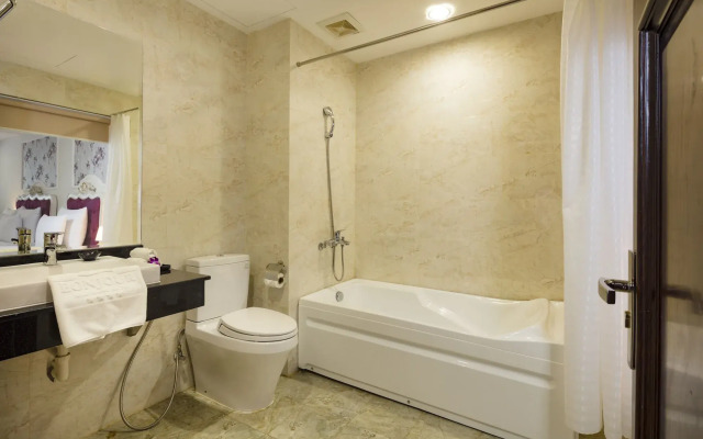 Bonjour Nha Trang Hotel