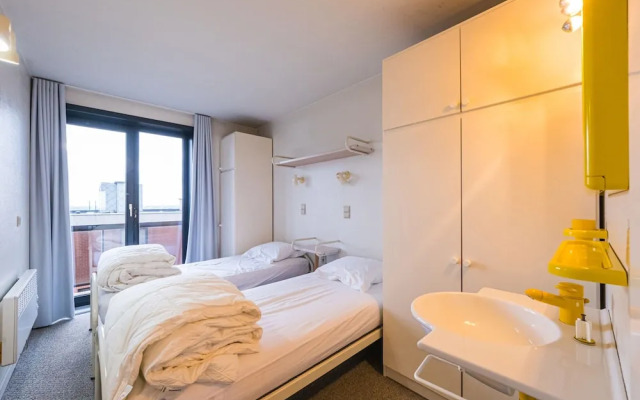 Apartment With a Nice Terrace